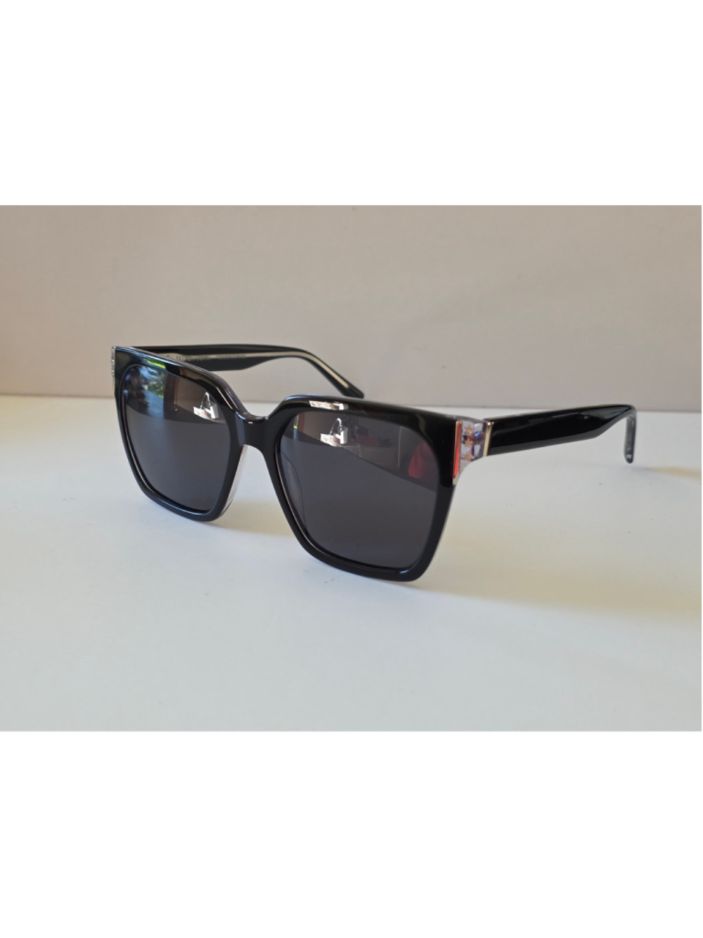 Elton John ELASHB01B Black Star Detail Sunglasses